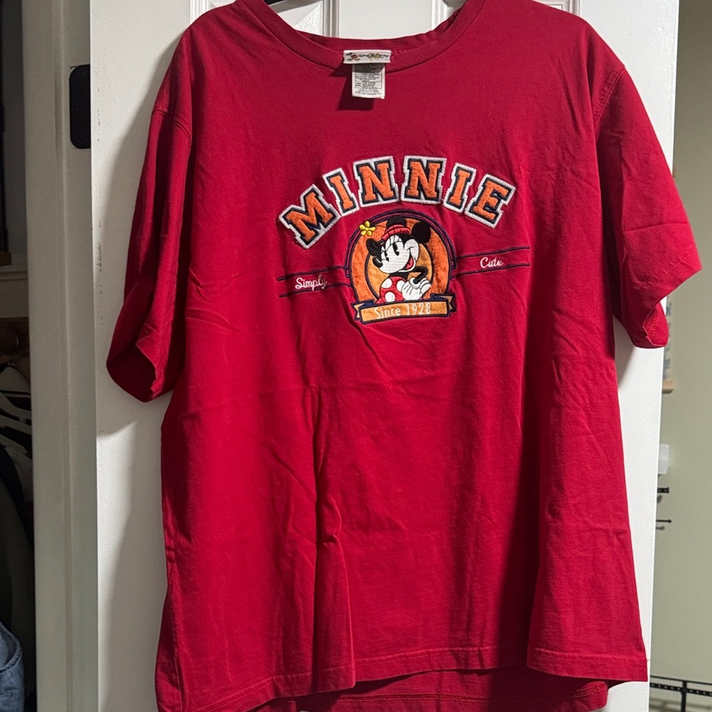 VTG Disney Red Minnie Mouse Short Sleeve Tee